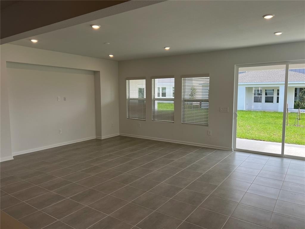 5590 Fiona Lane - Photo 9