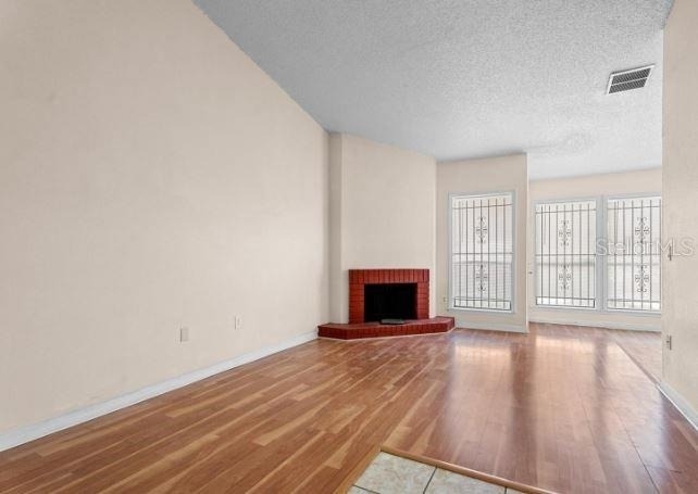 652 Saint Johns Court - Photo 2