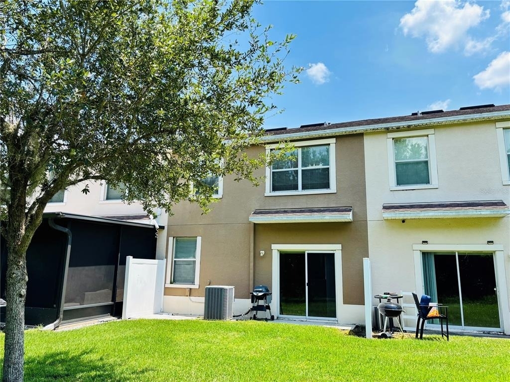 11155 Savannah Landing Circle - Photo 2