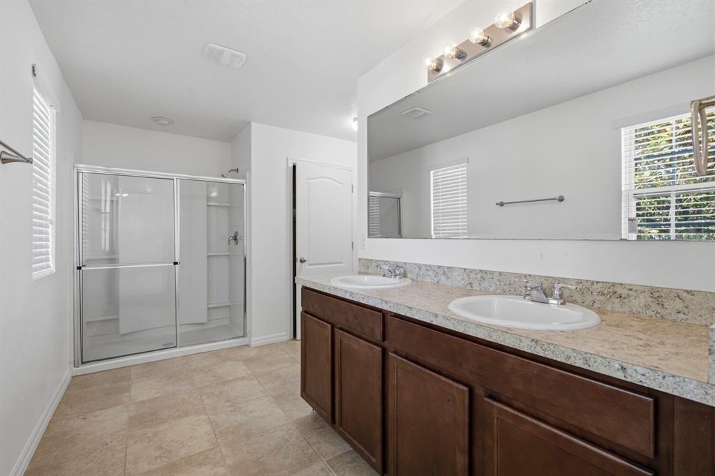 16604 Broadford Lane - Photo 17