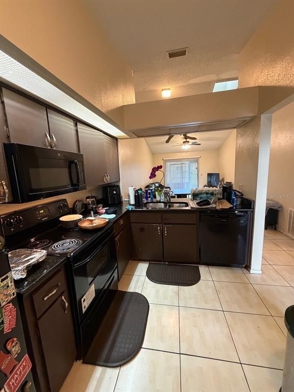 2803 Waxy Willow Lane - Photo 3