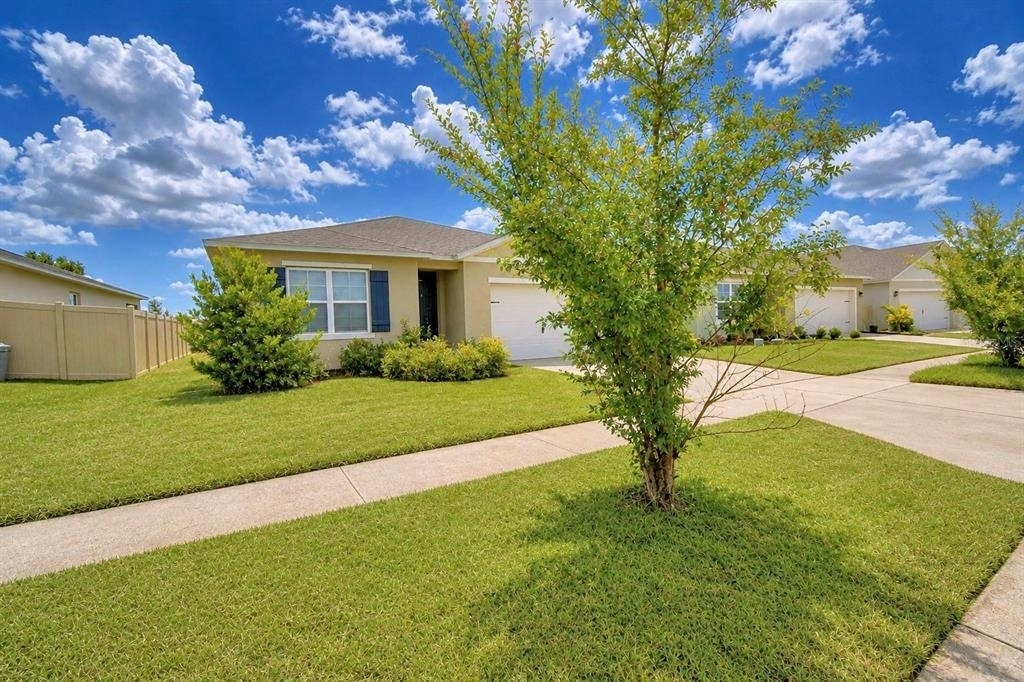 5628 Siltstone Street - Photo 1