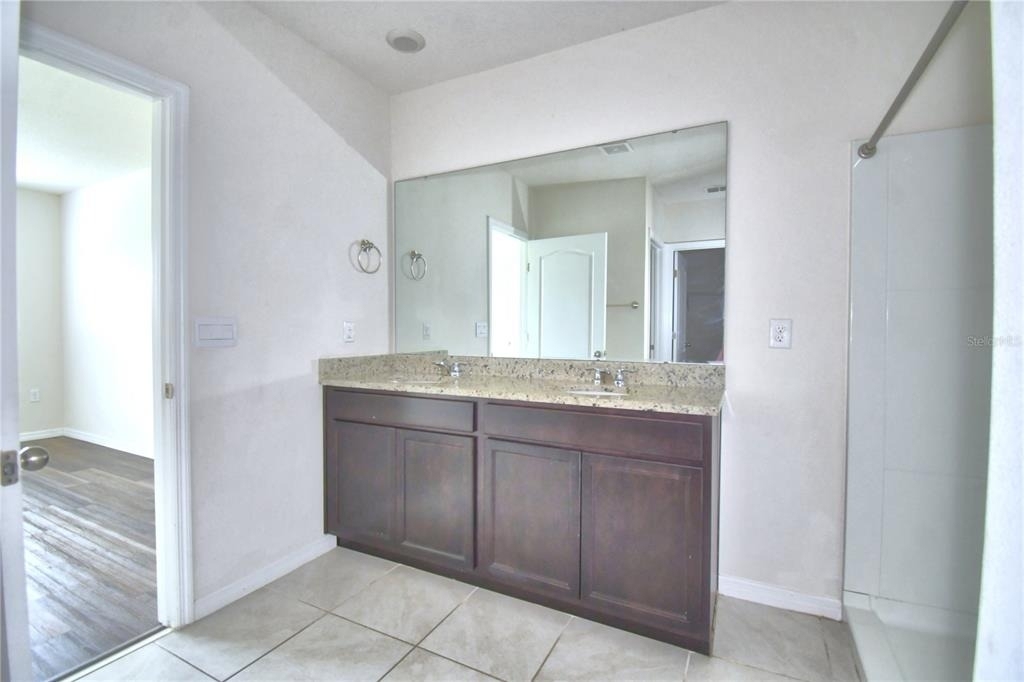 5628 Siltstone Street - Photo 47