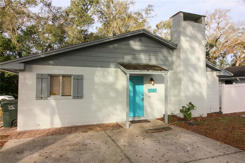 1545 King Avenue - Photo 0