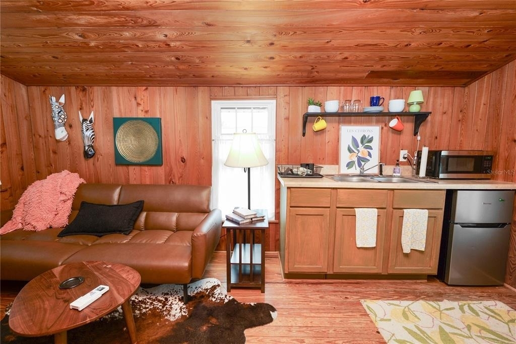 1157 E Edgewood Drive - Photo 2