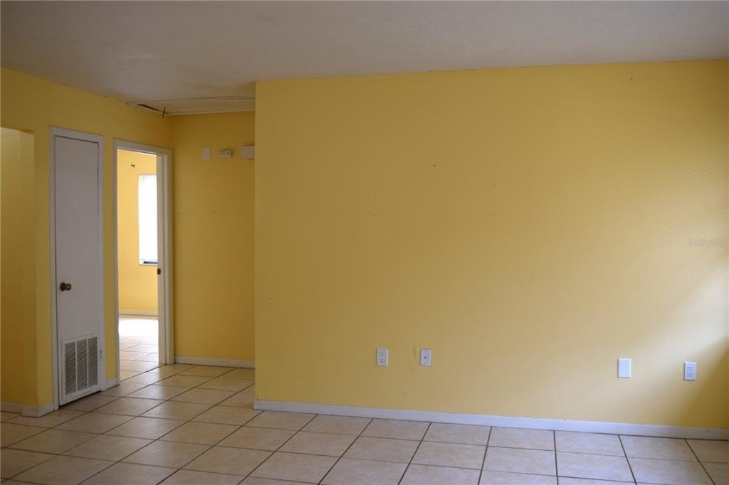 7423 Sw 42nd Pl - Photo 4