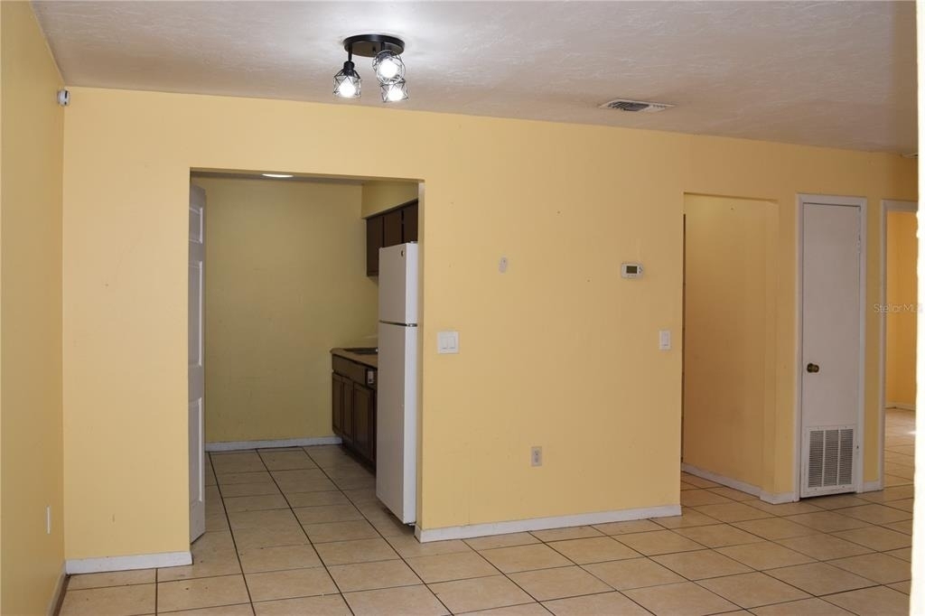 7423 Sw 42nd Pl - Photo 2