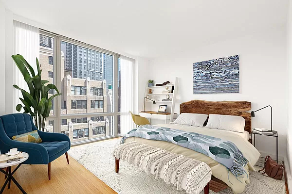 West 39th Street - Photo 1