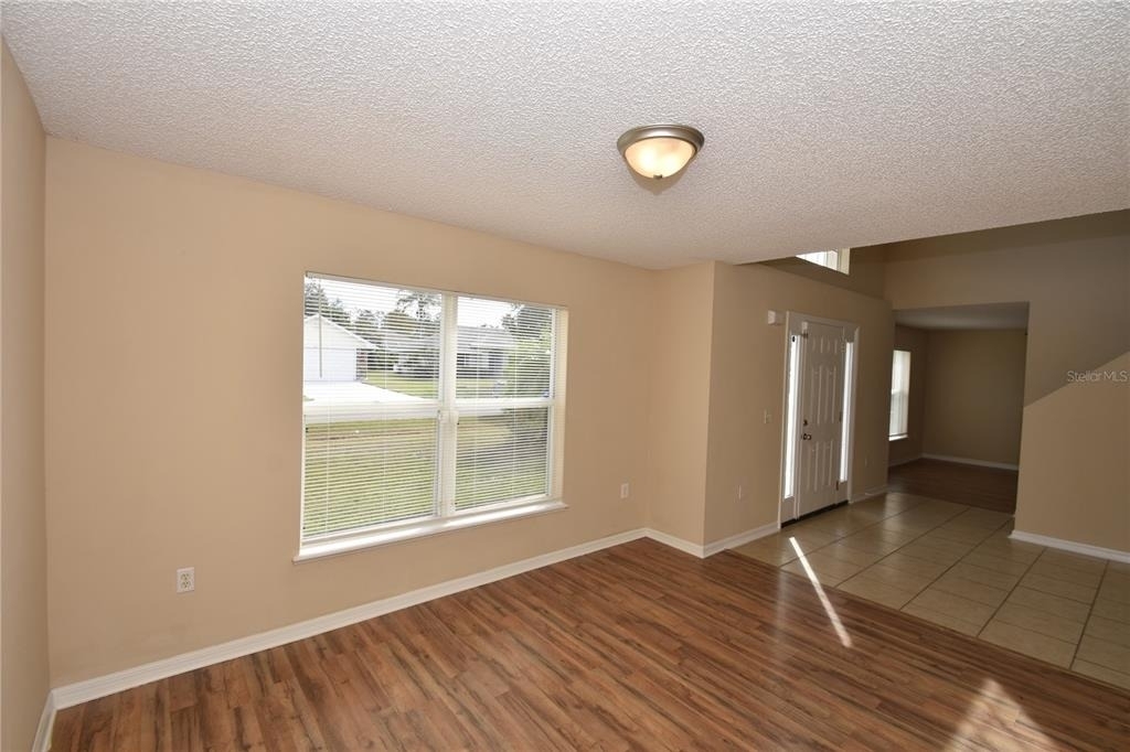 27 Riverdale Lane - Photo 3
