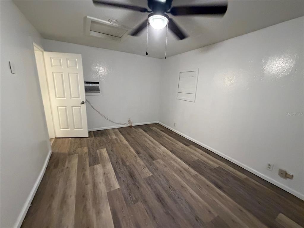 410 W Howry Avenue - Photo 1