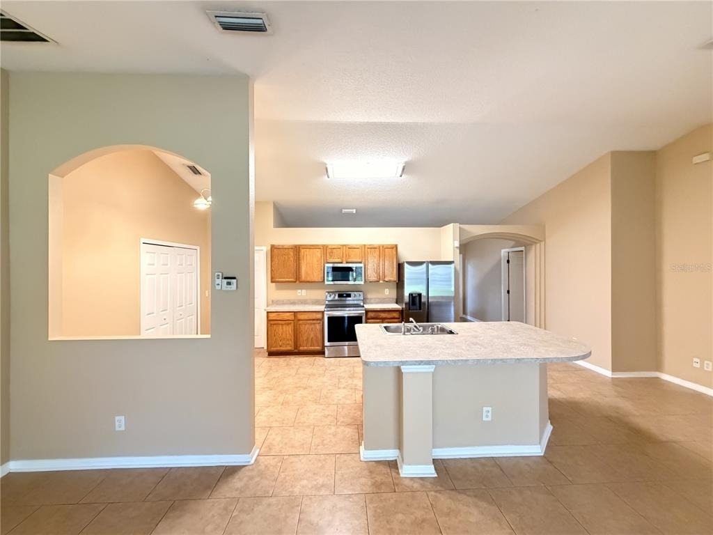 63 Richmond Dr. - Photo 4