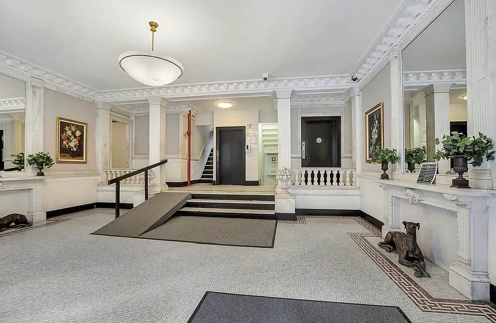 200 Riverside Drive - Photo 8