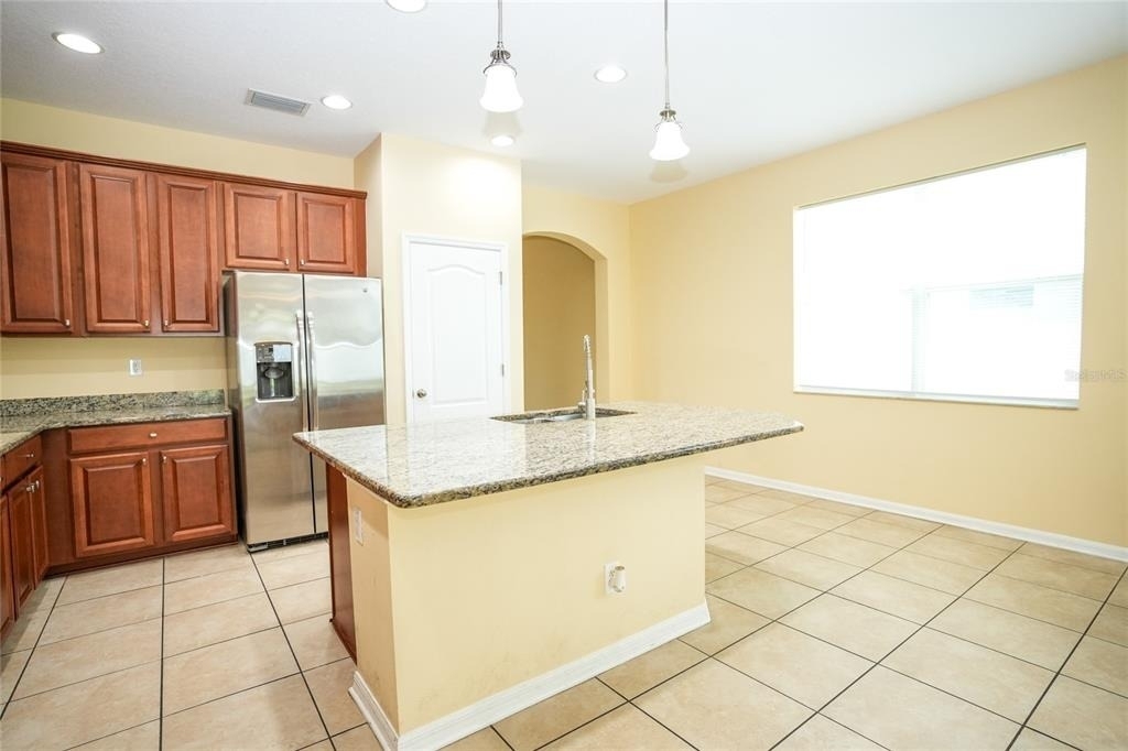 8834 39th Street Circle E - Photo 4