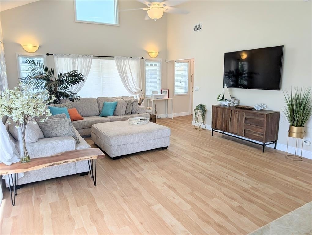 2934 Gulf Of Mexico Drive - Photo 5