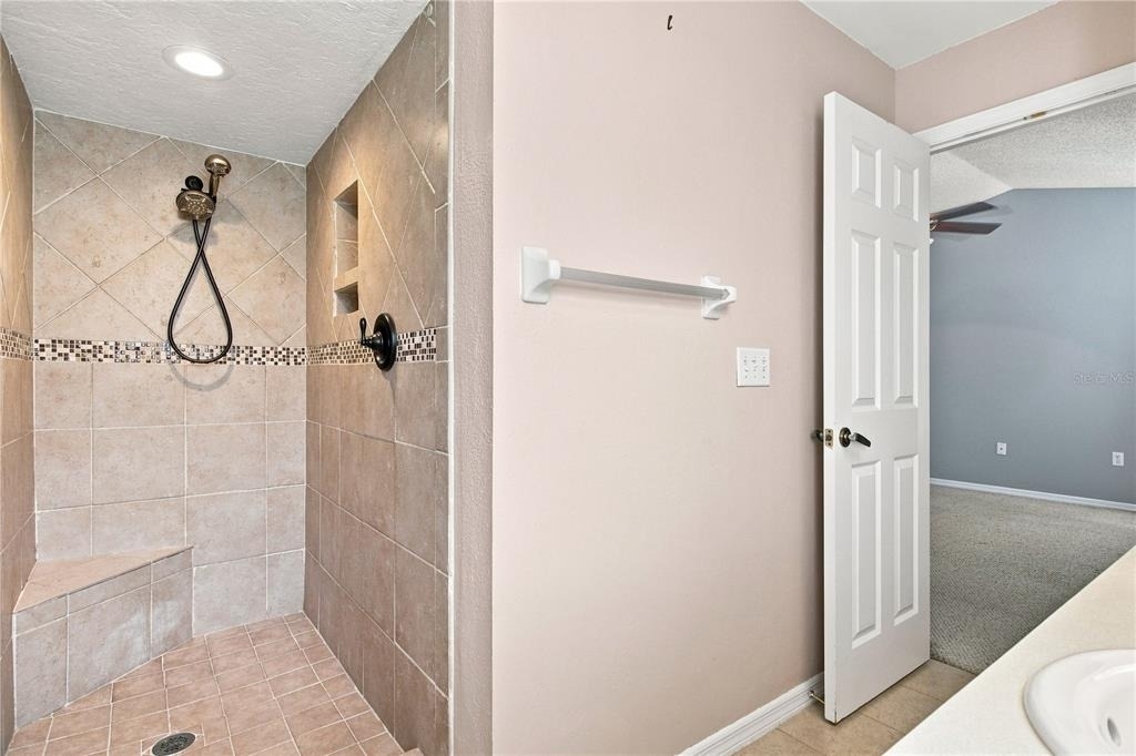 5311 72nd Street E - Photo 8