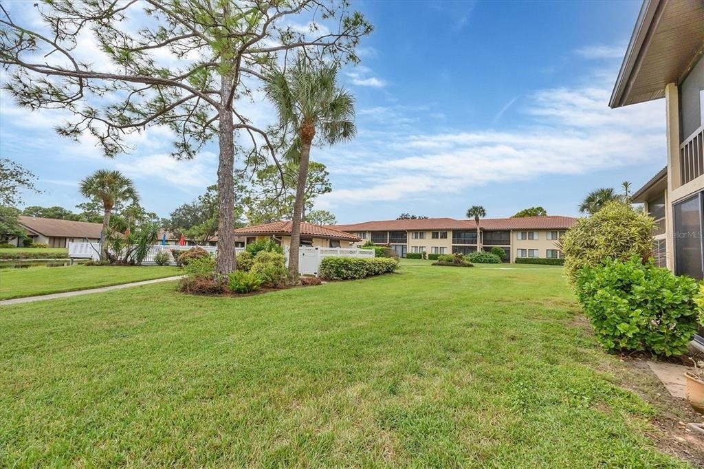 5216 Lake Village Drive - Photo 46