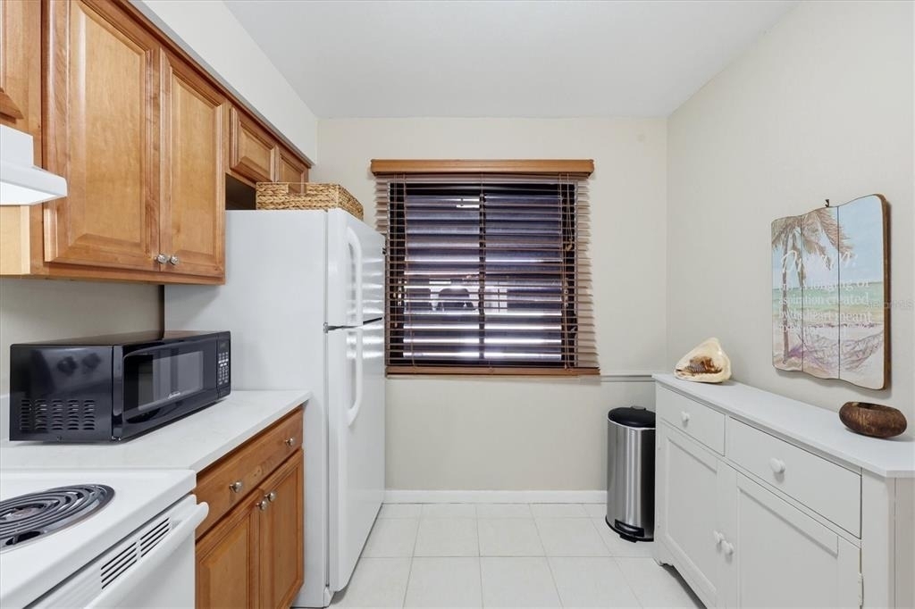 5216 Lake Village Drive - Photo 23