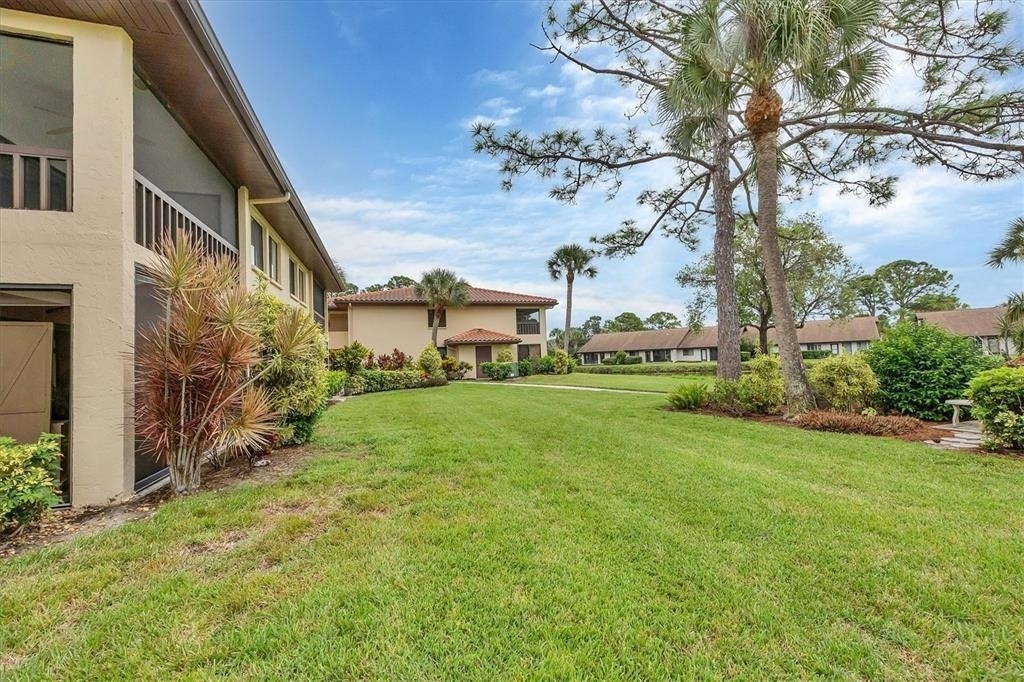 5216 Lake Village Drive - Photo 43
