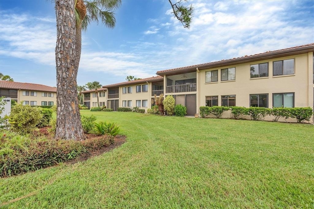 5216 Lake Village Drive - Photo 44
