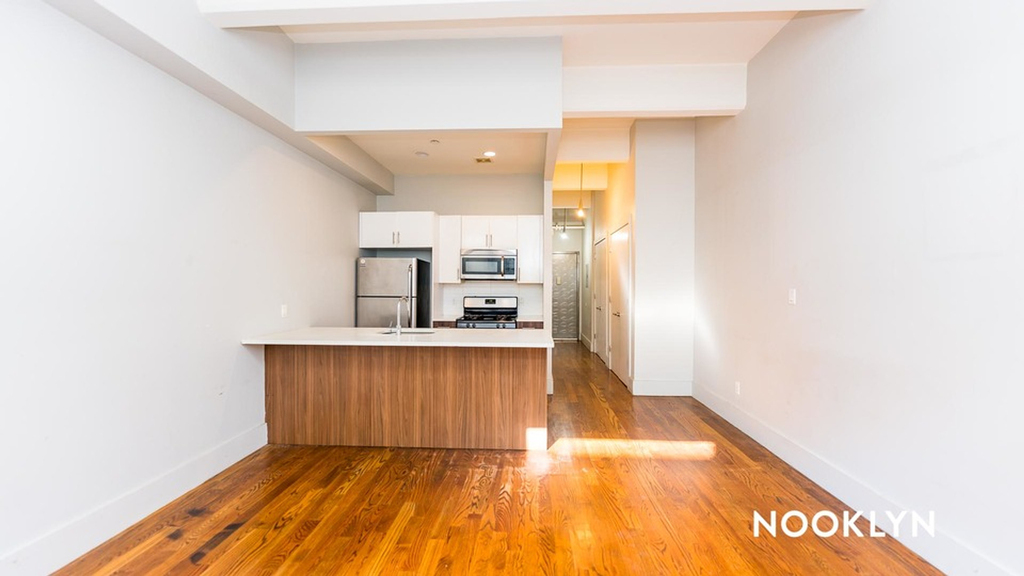 566 Dekalb Ave - Photo 11