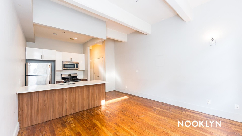 566 Dekalb Ave - Photo 7