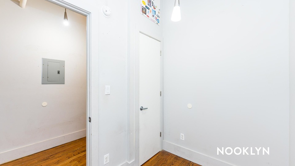 566 Dekalb Ave - Photo 1