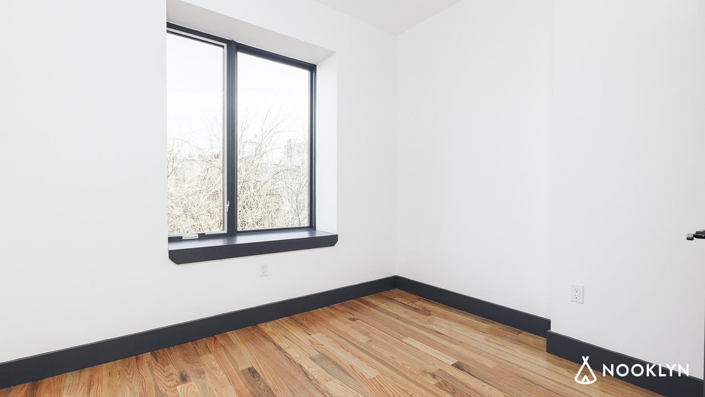 294 Grove St - Photo 4