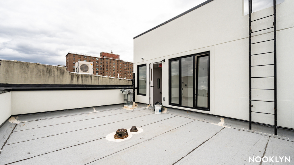 96 Moore St - Photo 13