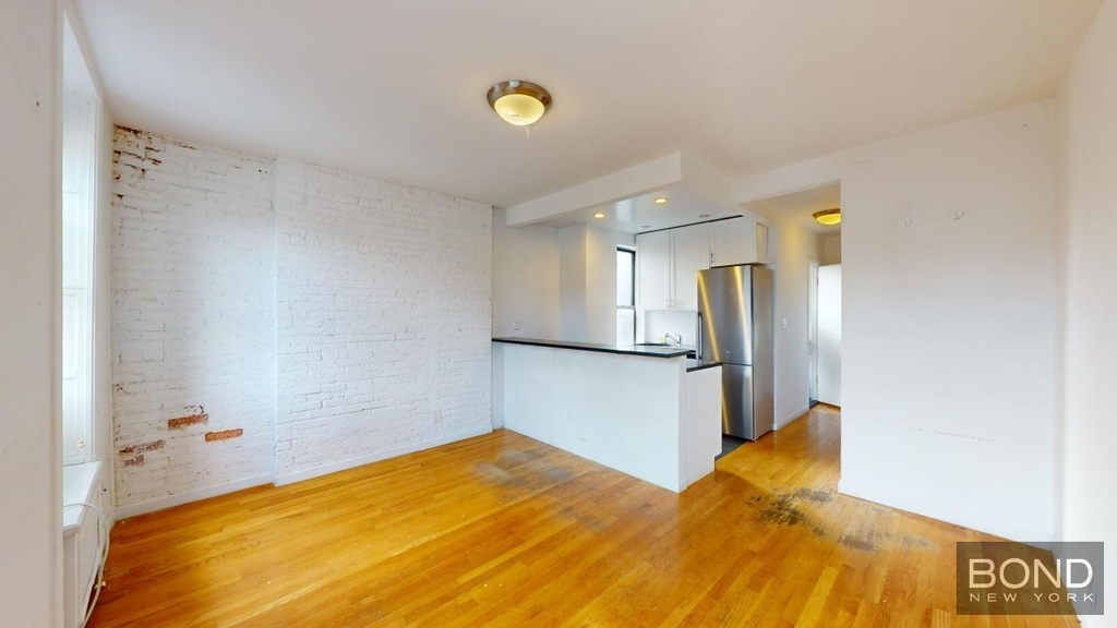 39 Bedford Street - Photo 7
