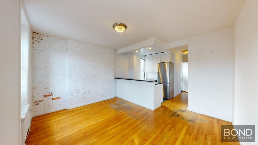 39 Bedford Street - Photo 1