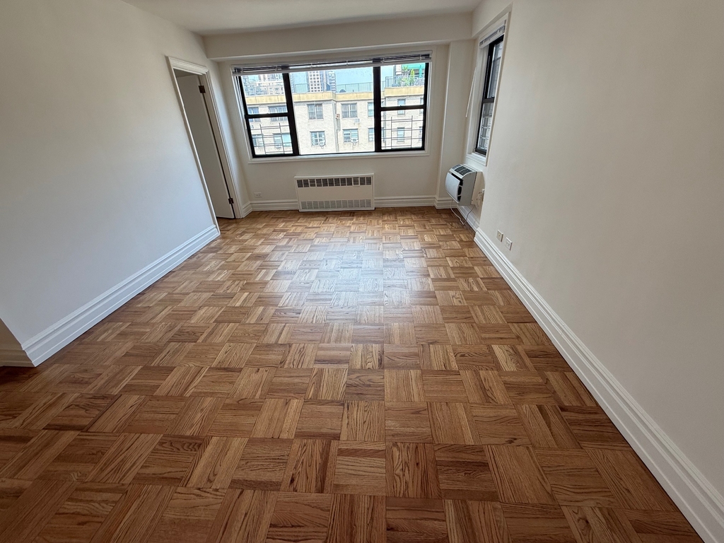 420 East 79th Street - Photo 1