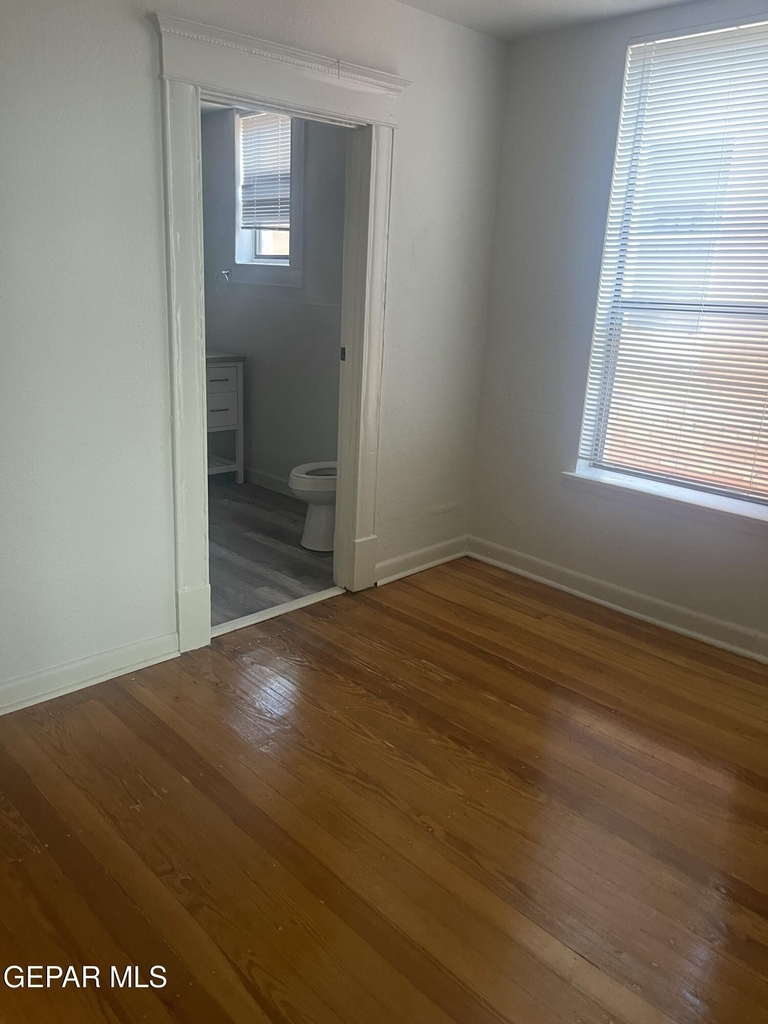 1907 Arizona Avenue - Photo 5