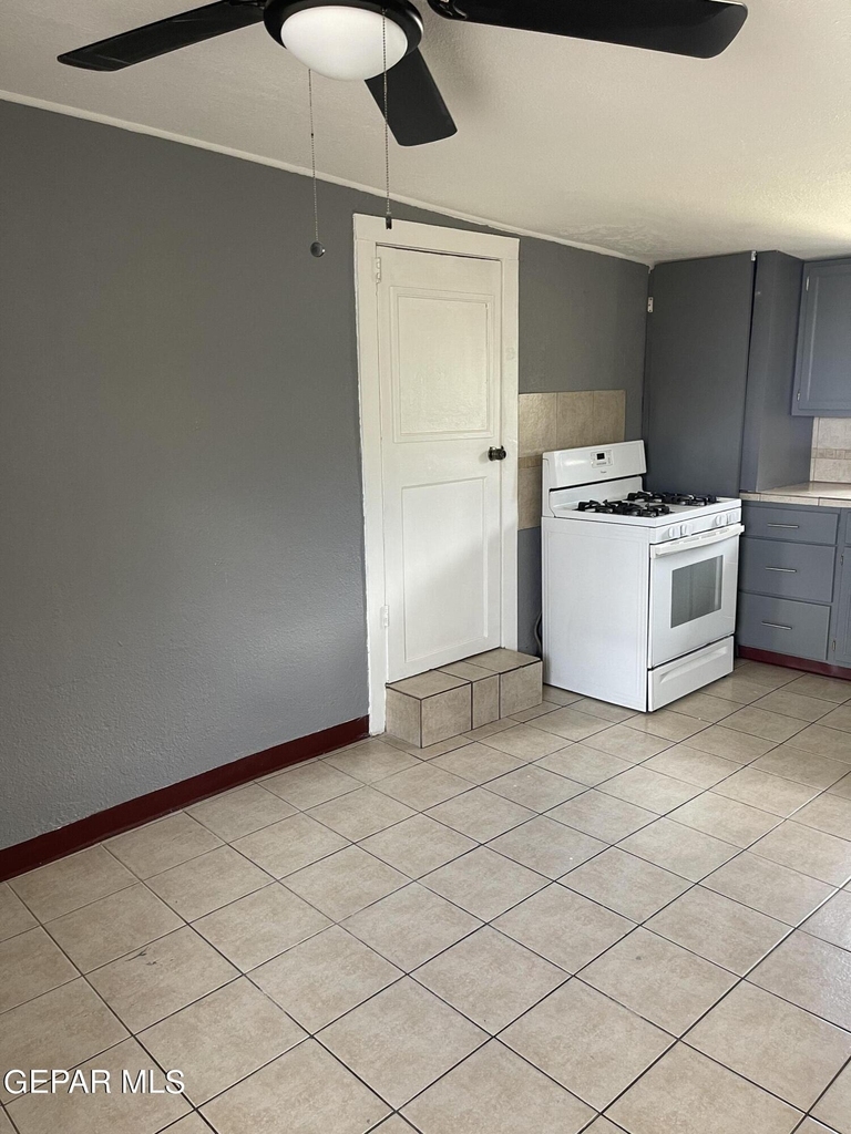 3505 Douglas - Photo 4