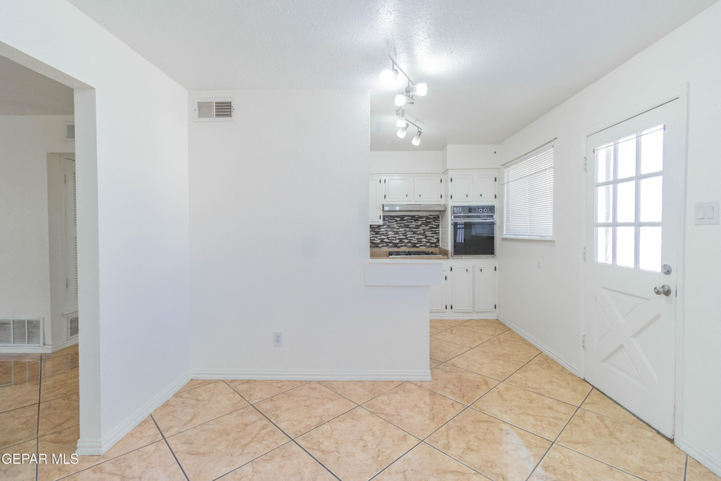 9924 Minuteman Street - Photo 13