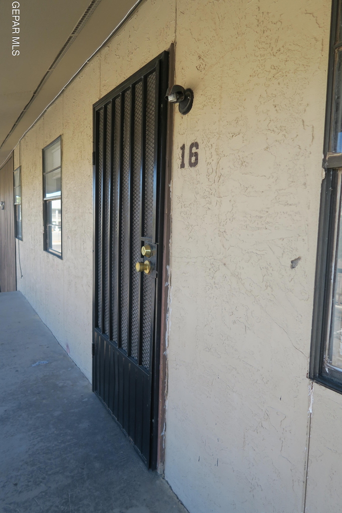 4700 Maxwell Avenue - Photo 1