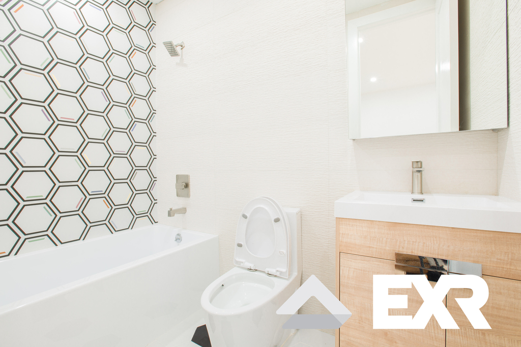 1027 Putnam Avenue - Photo 5