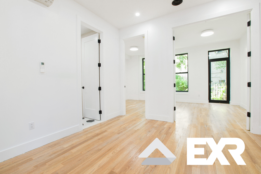 1027 Putnam Avenue - Photo 6