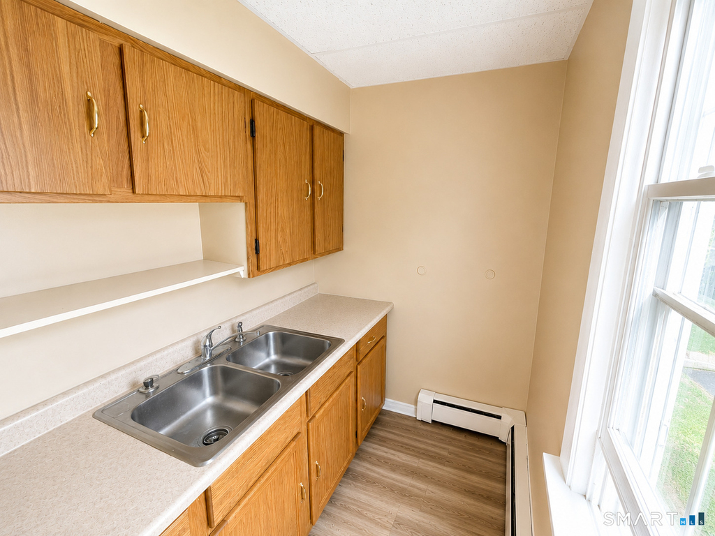 515 Park Avenue - Photo 2