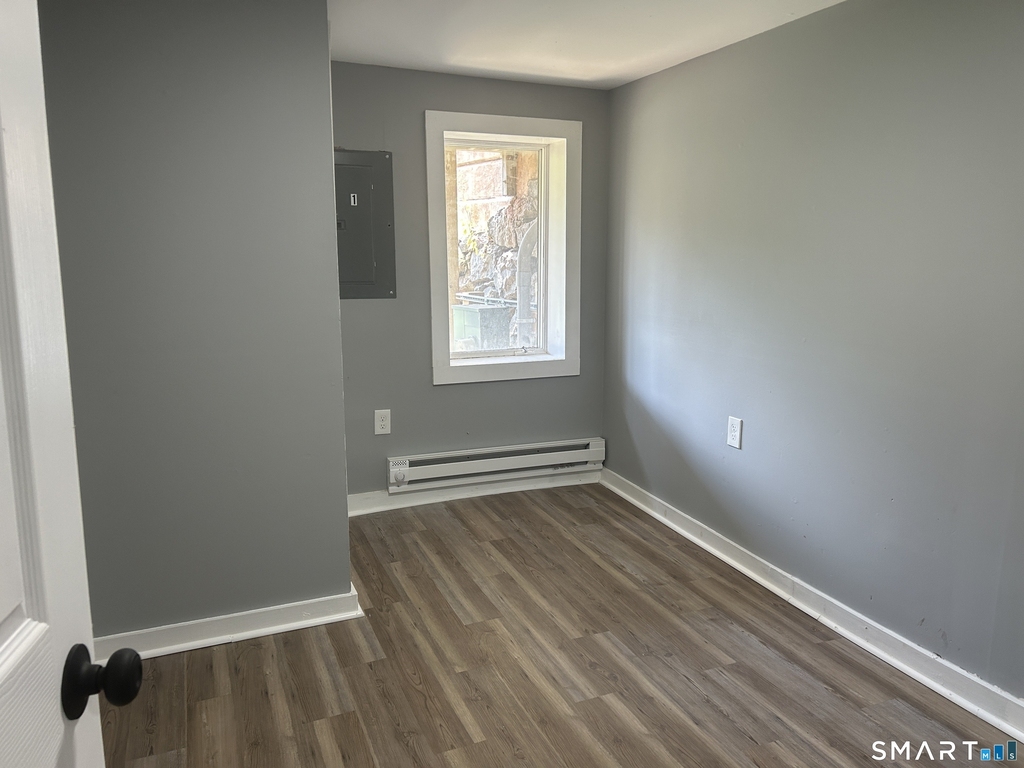 27 Main Street - Photo 7