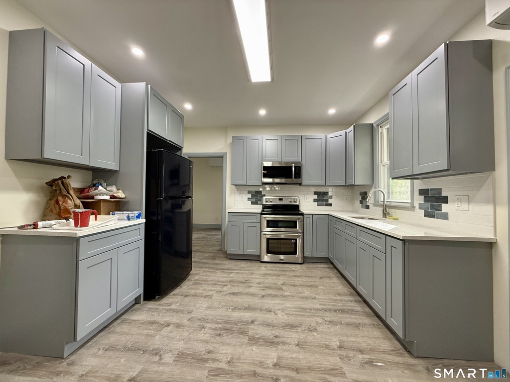 22 Hawthorne Avenue - Photo 3