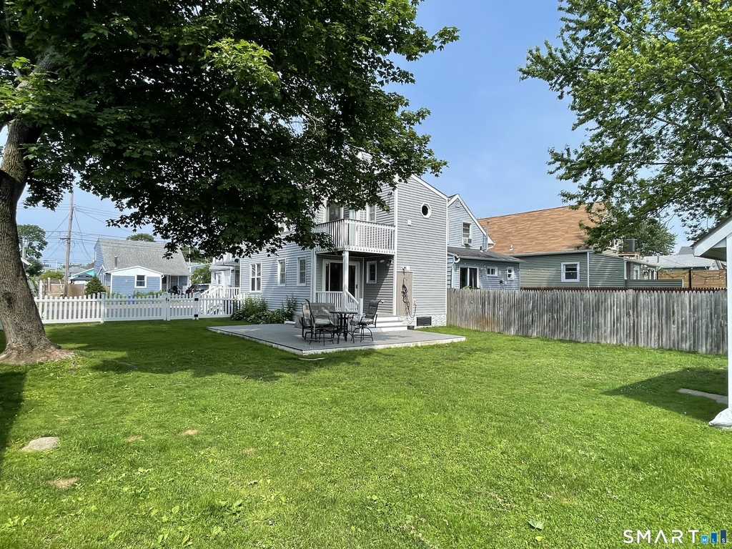 21 Stevens Street - Photo 24