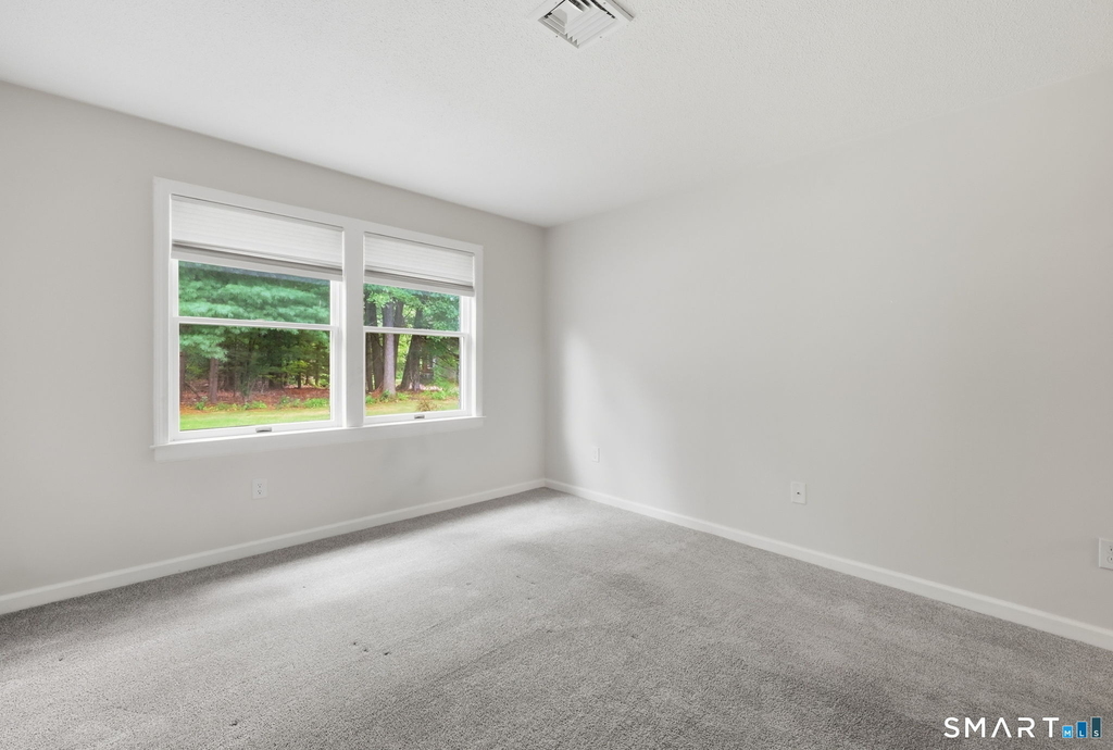 1 Concorde Way - Photo 12