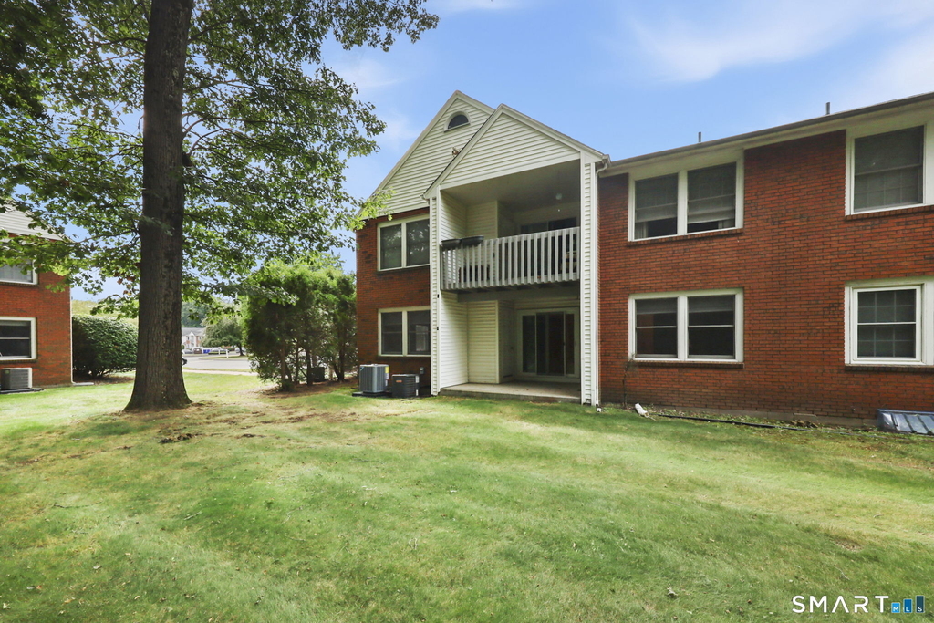 1 Concorde Way - Photo 28
