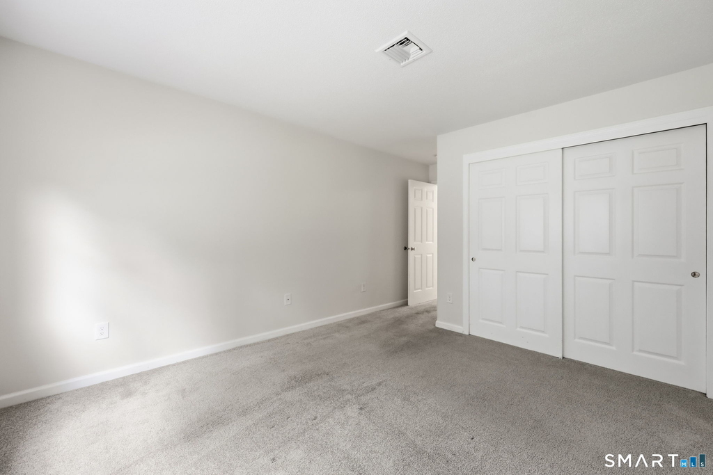 1 Concorde Way - Photo 11