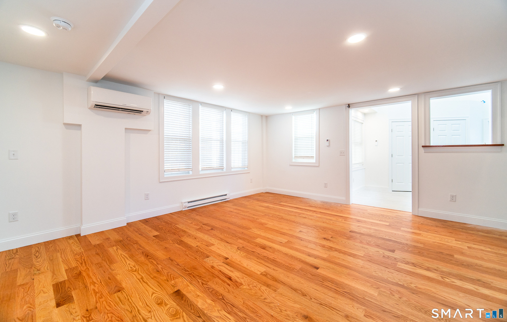 1154 Poquonnock Road - Photo 5