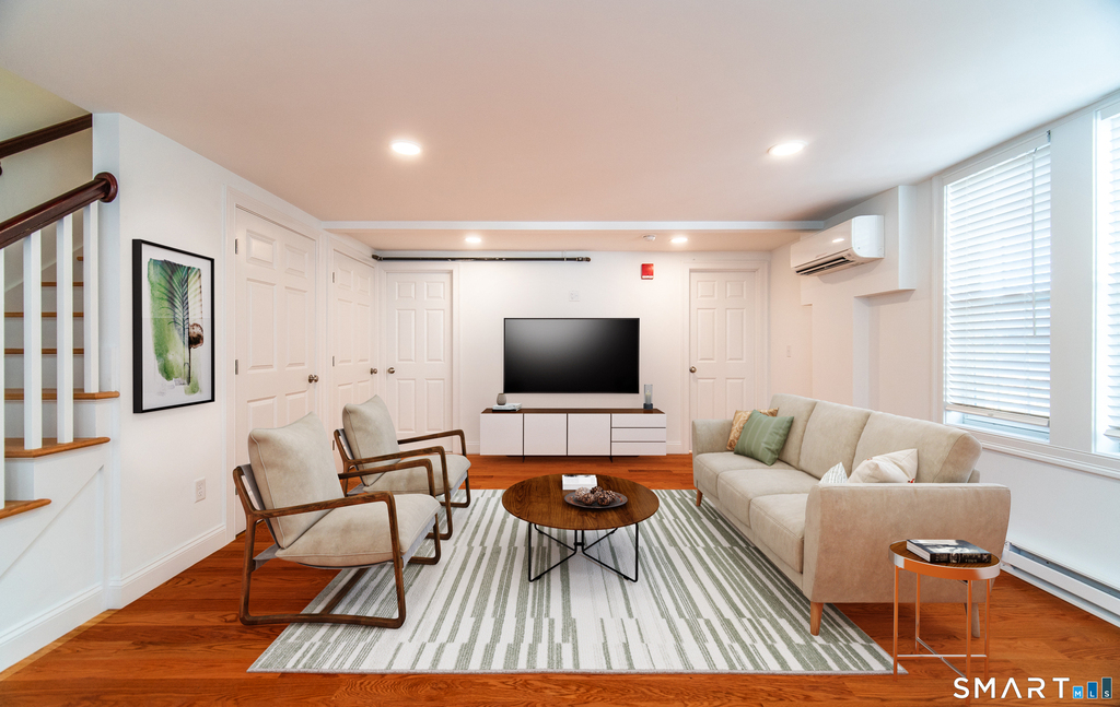 1154 Poquonnock Road - Photo 0