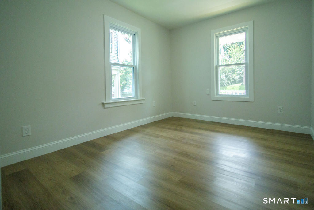 396 Chestnut Street - Photo 12