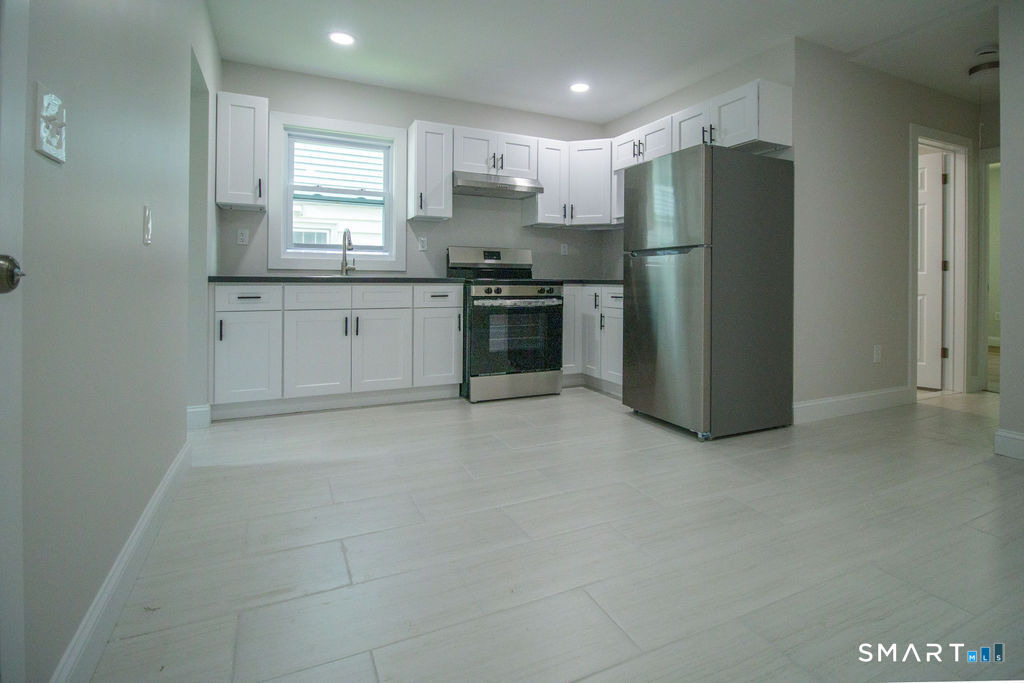 396 Chestnut Street - Photo 5