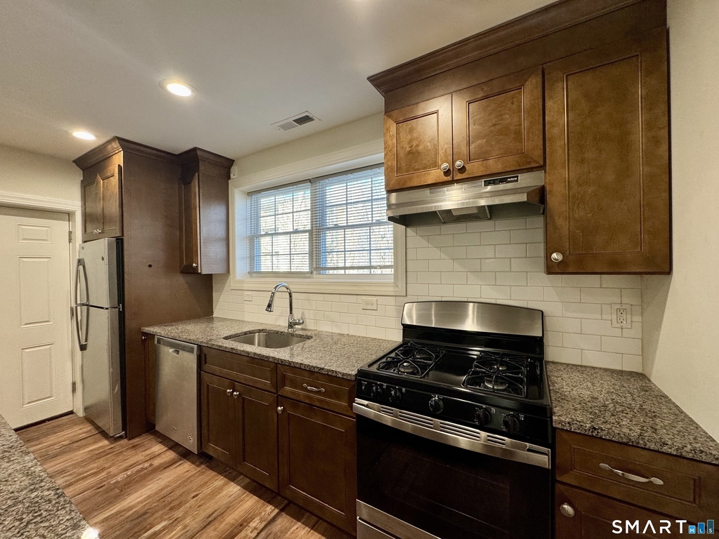 950 Lindley Street - Photo 5
