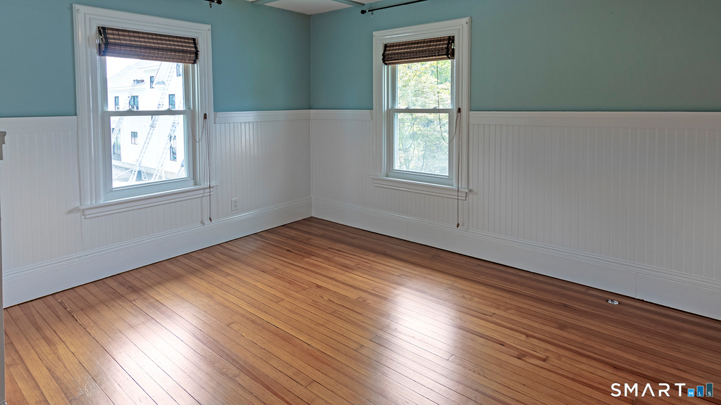 223 West Avenue - Photo 23